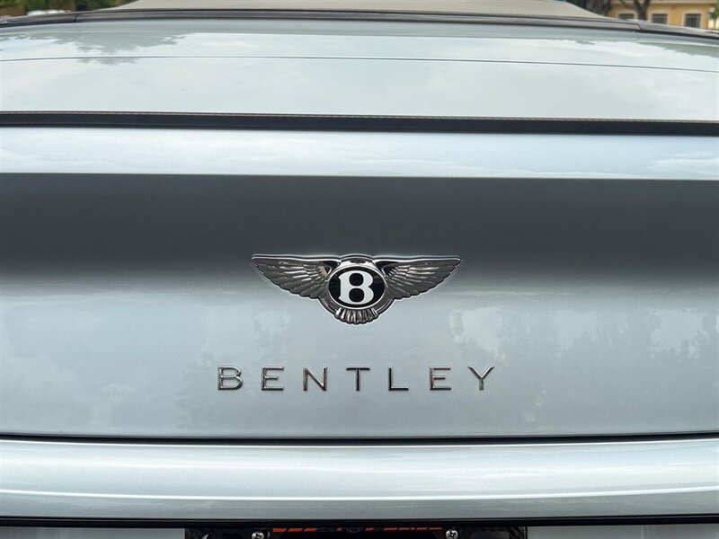 2022 Bentley Continental GTC V8 - Photo 55 - Bonita Springs, FL 34134