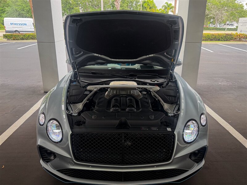 2022 Bentley Continental GTC V8 - Photo 40 - Bonita Springs, FL 34134