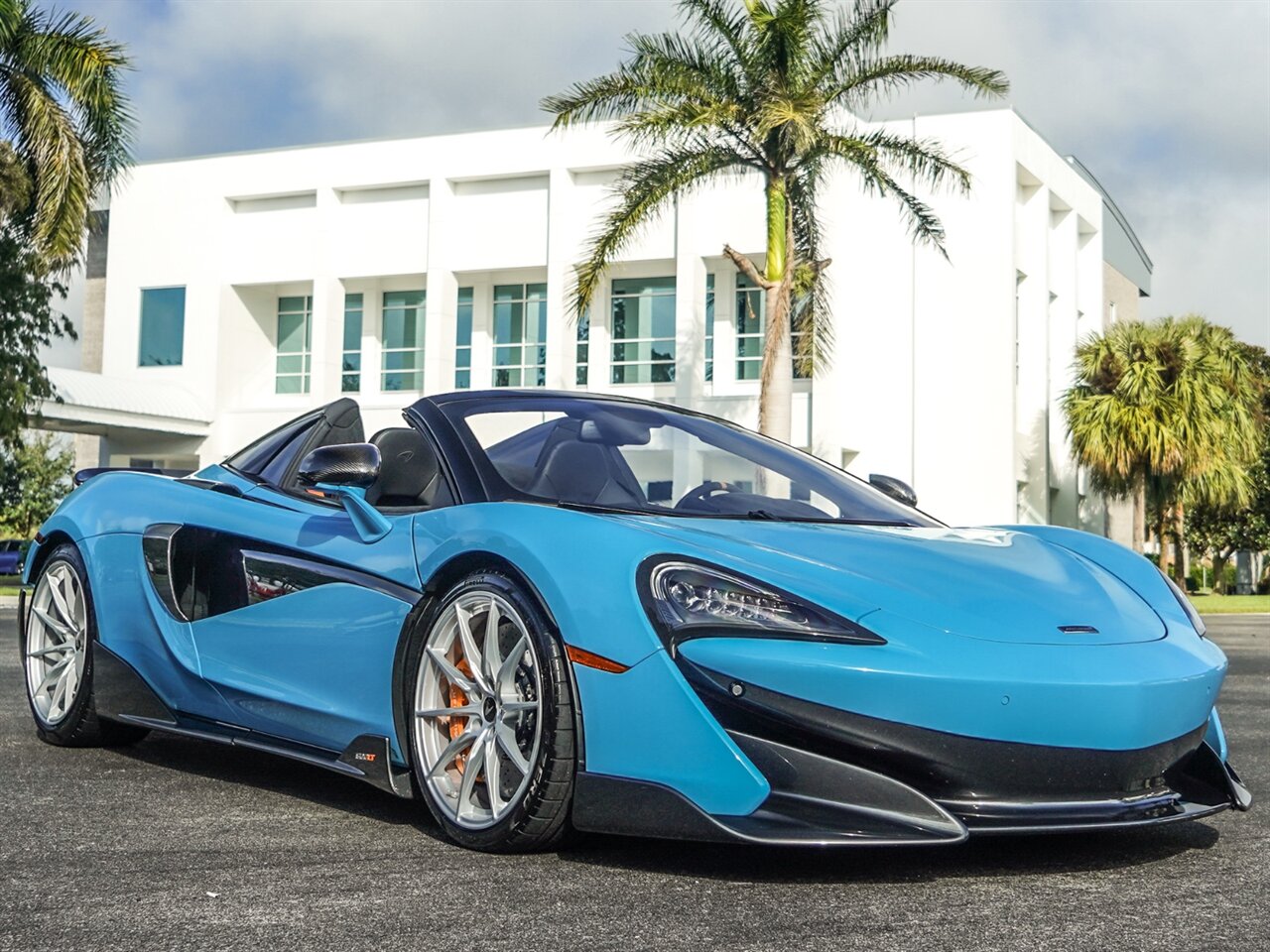 2020 McLaren 600LT Spider   - Photo 40 - Bonita Springs, FL 34134