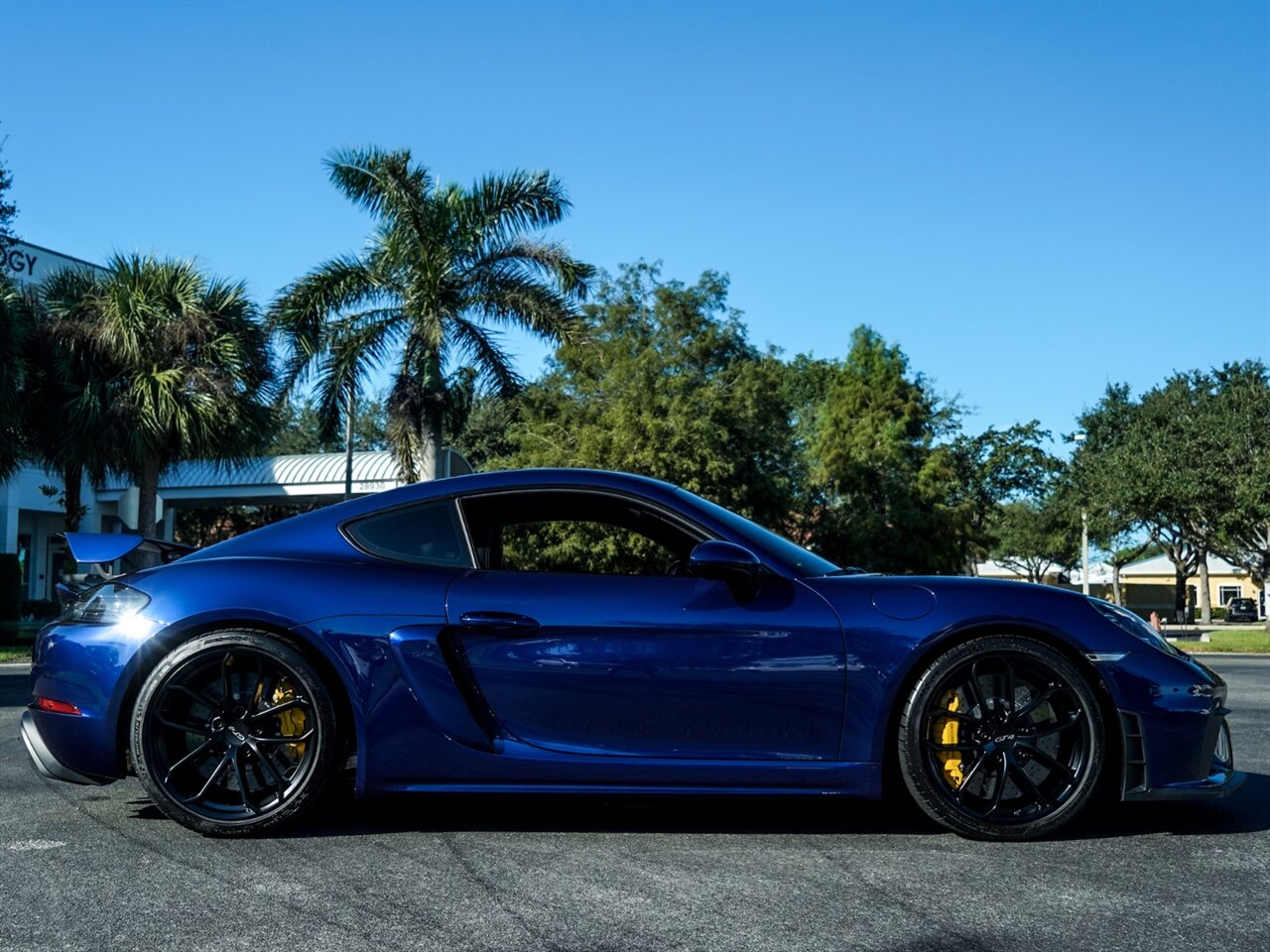 2021 Porsche 718 Cayman GT4   - Photo 40 - Bonita Springs, FL 34134