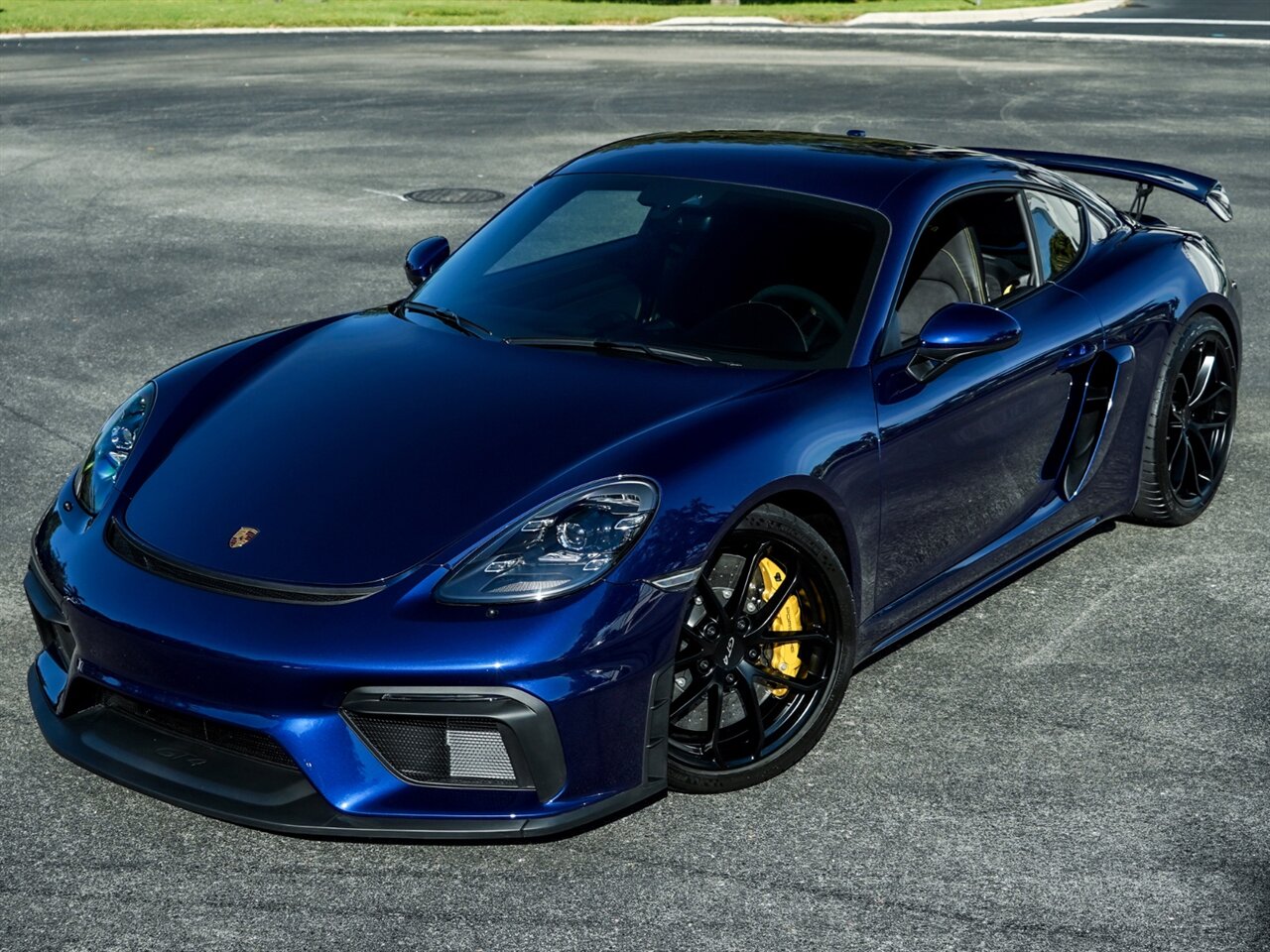 2021 Porsche 718 Cayman GT4   - Photo 9 - Bonita Springs, FL 34134