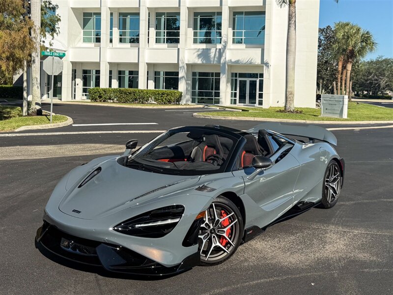 2022 McLaren 765LT Spider   - Photo 12 - Bonita Springs, FL 34134