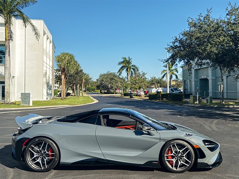 2022 McLaren 765LT Spider   - Photo 68 - Bonita Springs, FL 34134