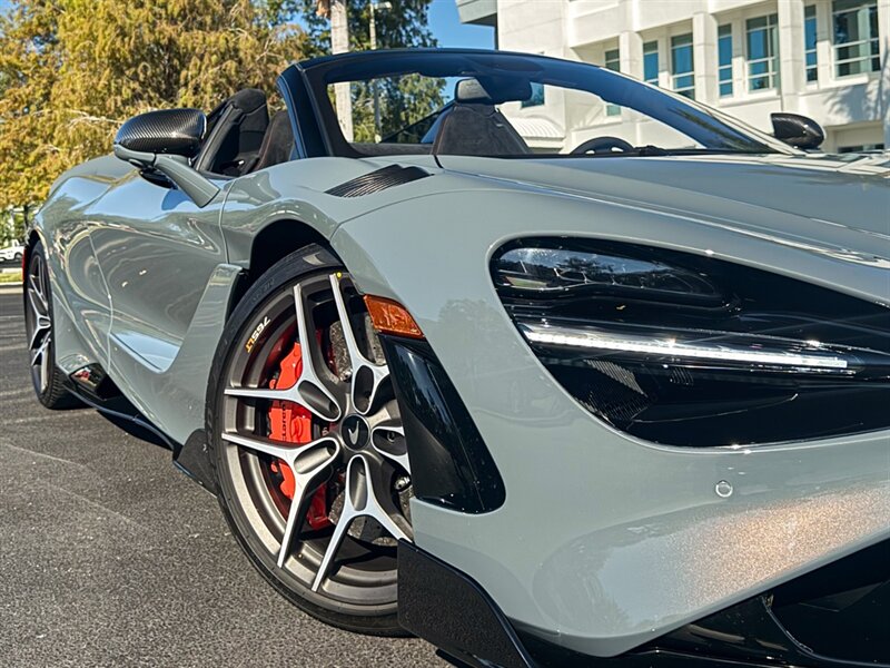 2022 McLaren 765LT Spider   - Photo 72 - Bonita Springs, FL 34134