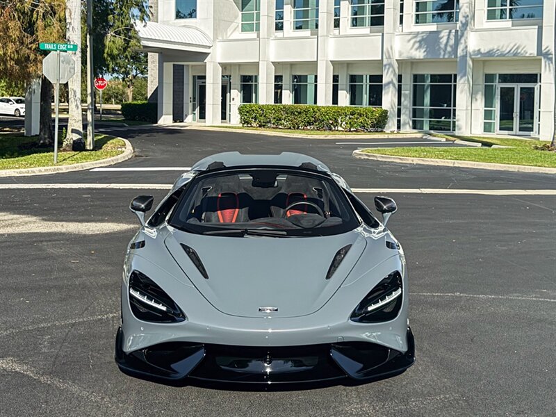 2022 McLaren 765LT Spider   - Photo 8 - Bonita Springs, FL 34134