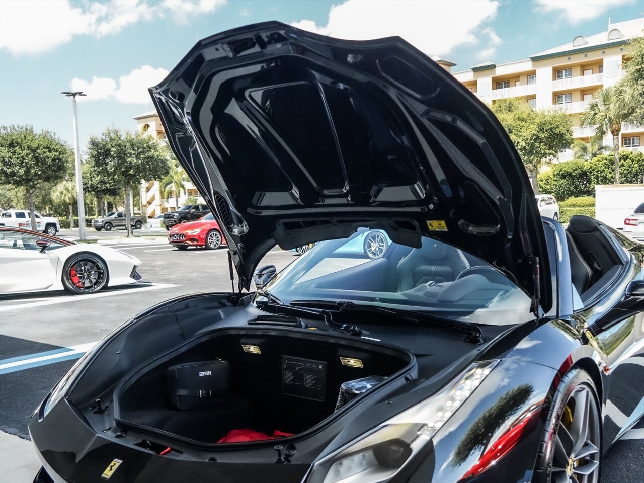 2018 Ferrari 488 Spider   - Photo 29 - Bonita Springs, FL 34134