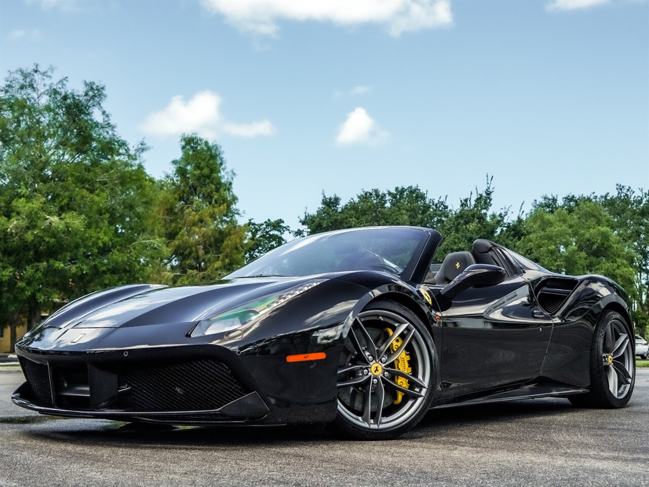 2018 Ferrari 488 Spider   - Photo 11 - Bonita Springs, FL 34134