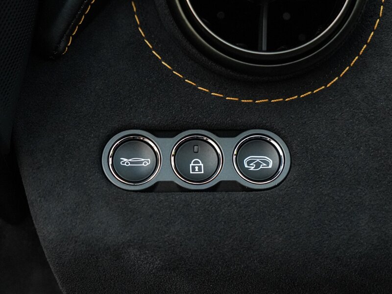 2020 McLaren 720S Spider Performance - Photo 21 - Bonita Springs, FL 34134