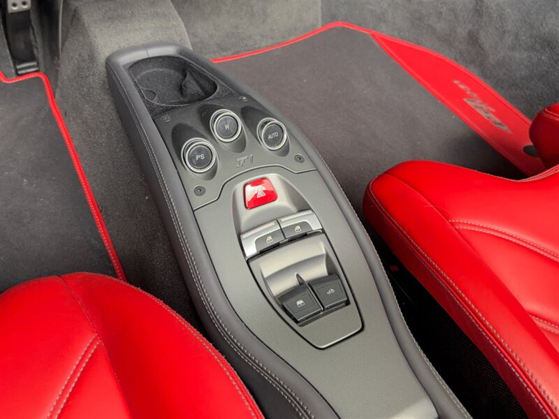 2014 Ferrari 458 Spider - Photo 17 - Bonita Springs, FL 34134