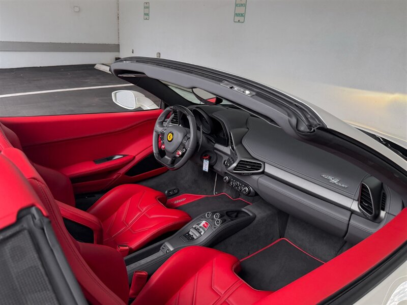2014 Ferrari 458 Spider - Photo 25 - Bonita Springs, FL 34134