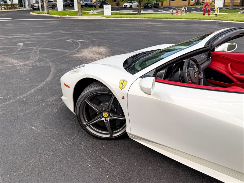 2014 Ferrari 458 Spider - Photo 45 - Bonita Springs, FL 34134