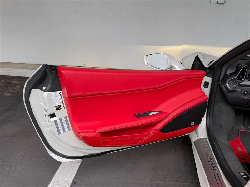 2014 Ferrari 458 Spider - Photo 23 - Bonita Springs, FL 34134