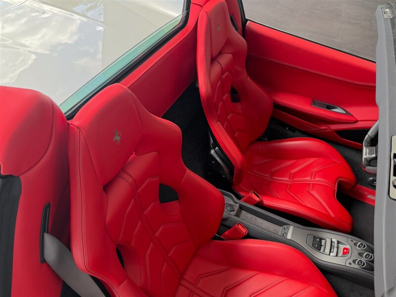 2014 Ferrari 458 Spider - Photo 31 - Bonita Springs, FL 34134
