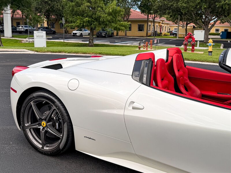 2014 Ferrari 458 Spider - Photo 59 - Bonita Springs, FL 34134