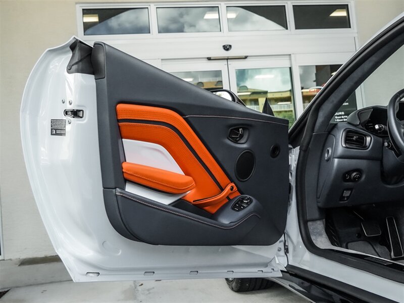 2019 Aston Martin Vantage - Photo 21 - Bonita Springs, FL 34134