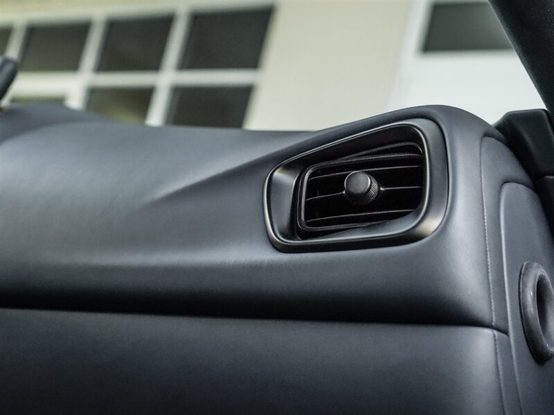 2019 Aston Martin Vantage - Photo 25 - Bonita Springs, FL 34134