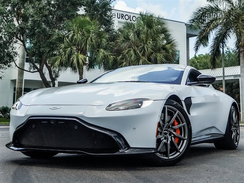 2019 Aston Martin Vantage - Photo 11 - Bonita Springs, FL 34134