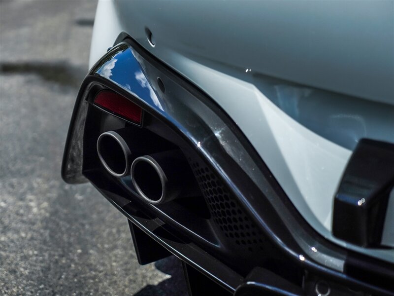 2019 Aston Martin Vantage - Photo 38 - Bonita Springs, FL 34134