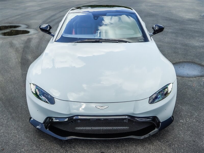 2019 Aston Martin Vantage   - Photo 4 - Bonita Springs, FL 34134