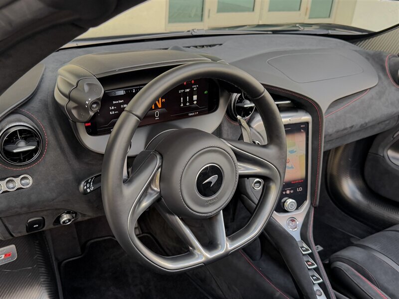 2024 McLaren 750S Spider - Photo 28 - Bonita Springs, FL 34134