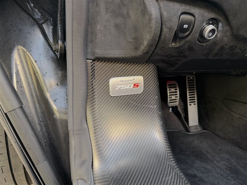 2024 McLaren 750S Spider - Photo 22 - Bonita Springs, FL 34134