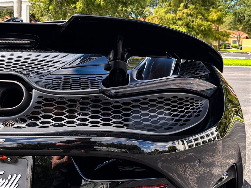 2024 McLaren 750S Spider - Photo 50 - Bonita Springs, FL 34134