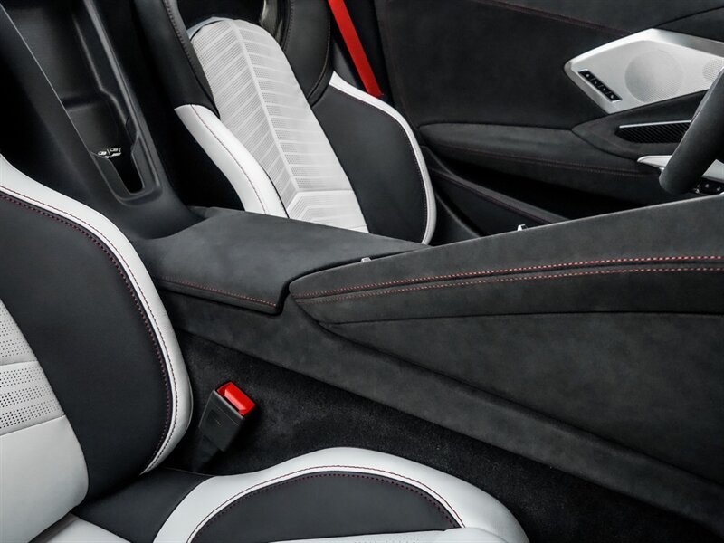 2023 Chevrolet Corvette Stingray 70th Anniversary - Photo 25 - Bonita Springs, FL 34134