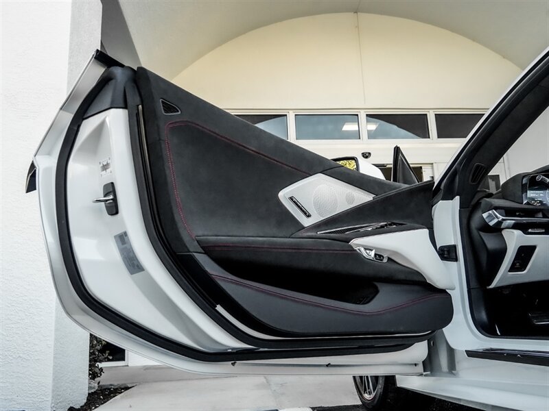 2023 Chevrolet Corvette Stingray 70th Anniversary - Photo 20 - Bonita Springs, FL 34134