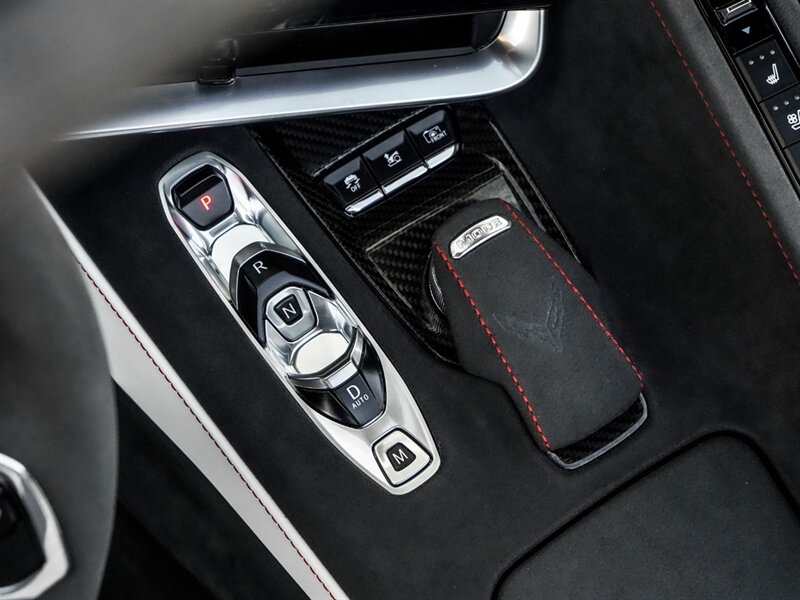 2023 Chevrolet Corvette Stingray 70th Anniversary - Photo 16 - Bonita Springs, FL 34134