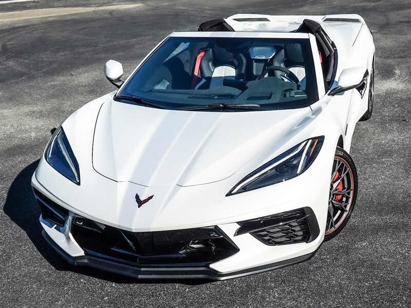 2023 Chevrolet Corvette Stingray 70th Anniversary - Photo 9 - Bonita Springs, FL 34134