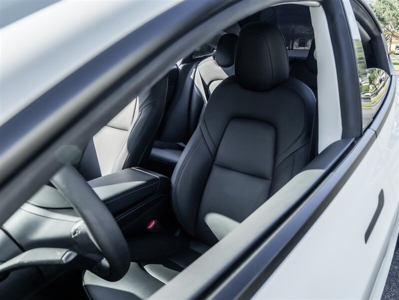 2021 Tesla Model 3 Performance - Photo 8 - Bonita Springs, FL 34134