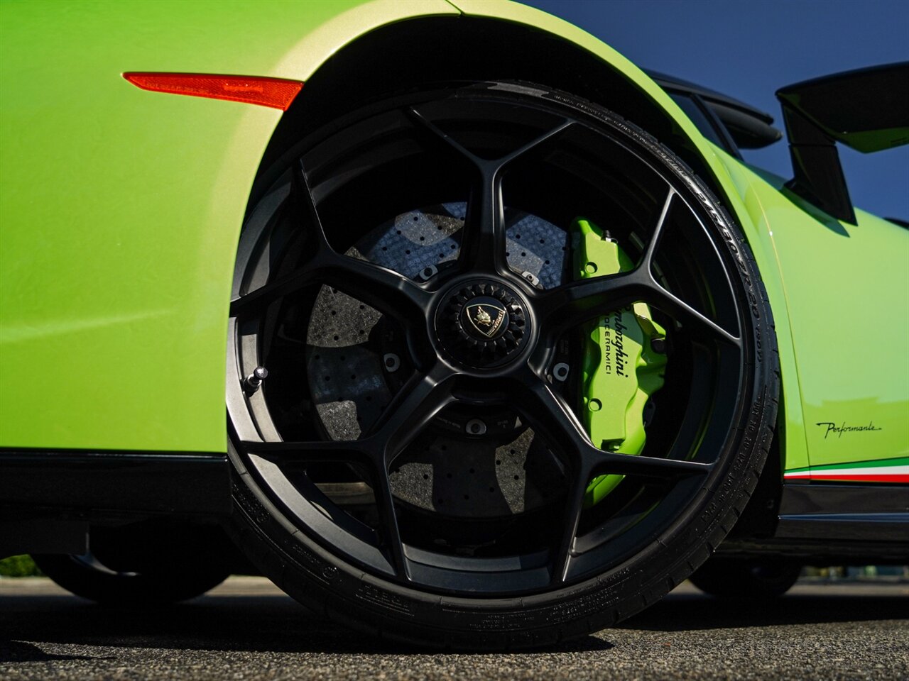 2019 Lamborghini Huracan LP 640-4 Performante   - Photo 13 - Bonita Springs, FL 34134