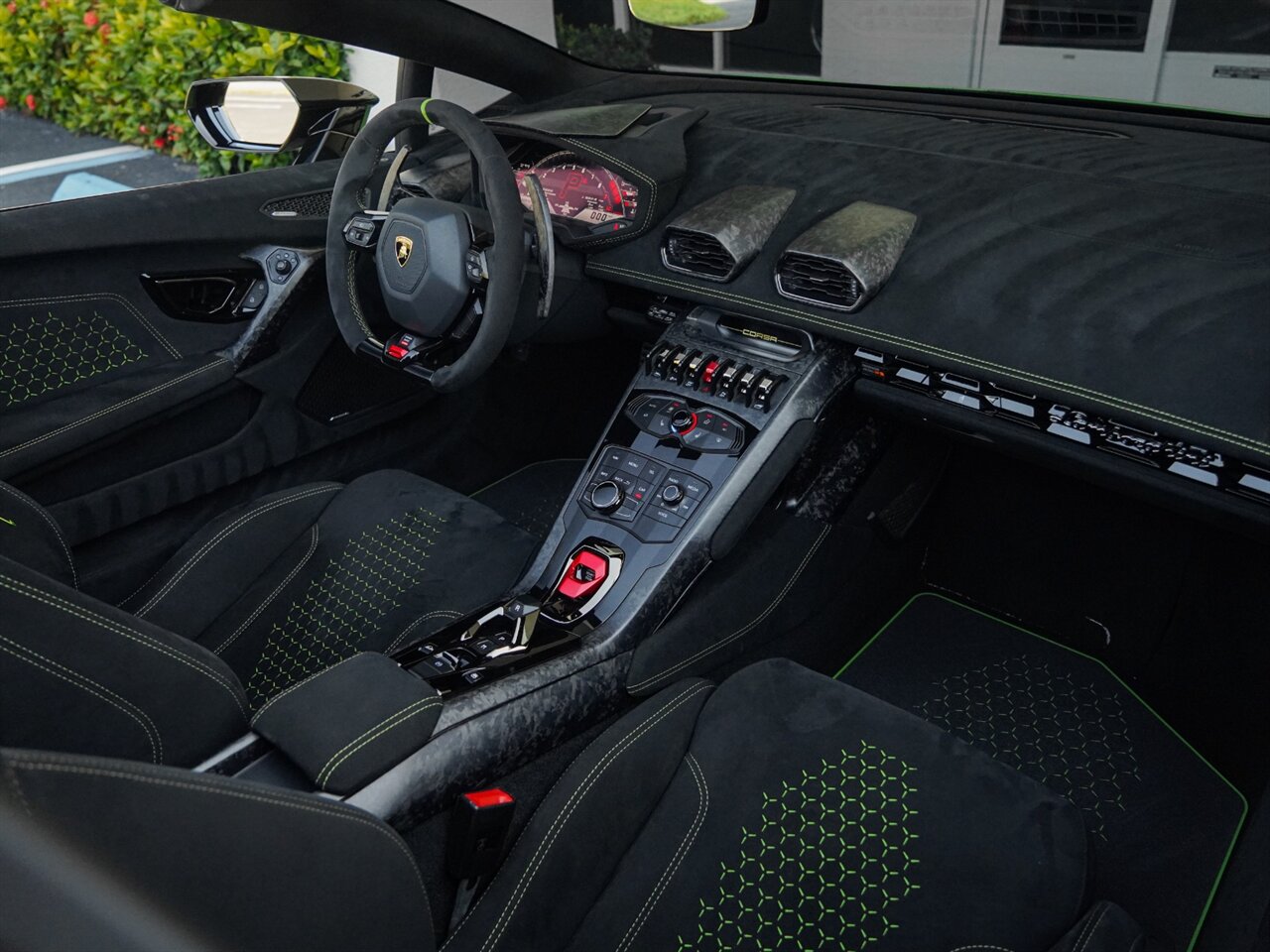 2019 Lamborghini Huracan LP 640-4 Performante   - Photo 33 - Bonita Springs, FL 34134