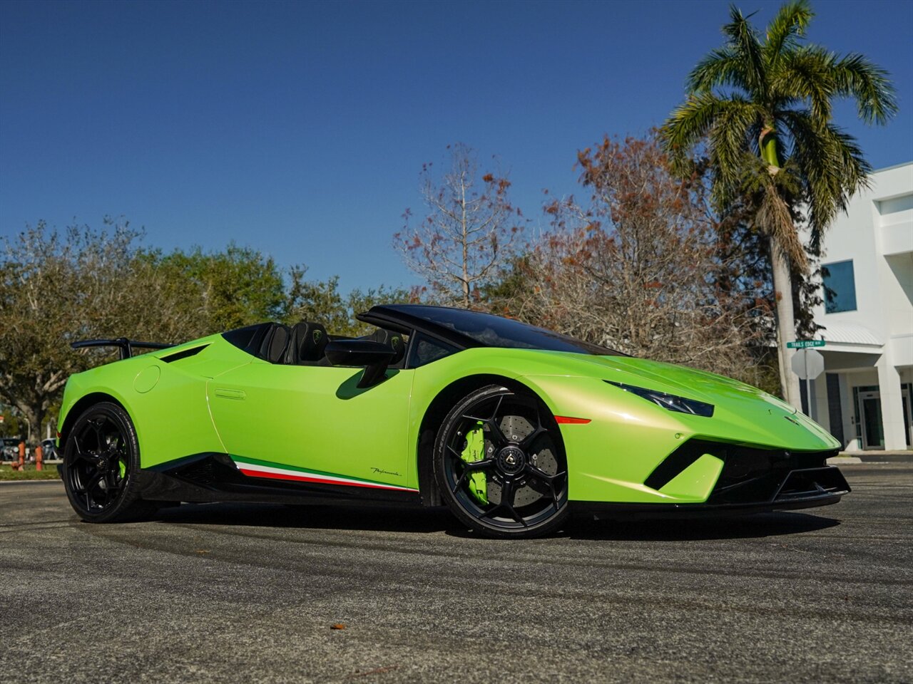 2019 Lamborghini Huracan LP 640-4 Performante   - Photo 88 - Bonita Springs, FL 34134