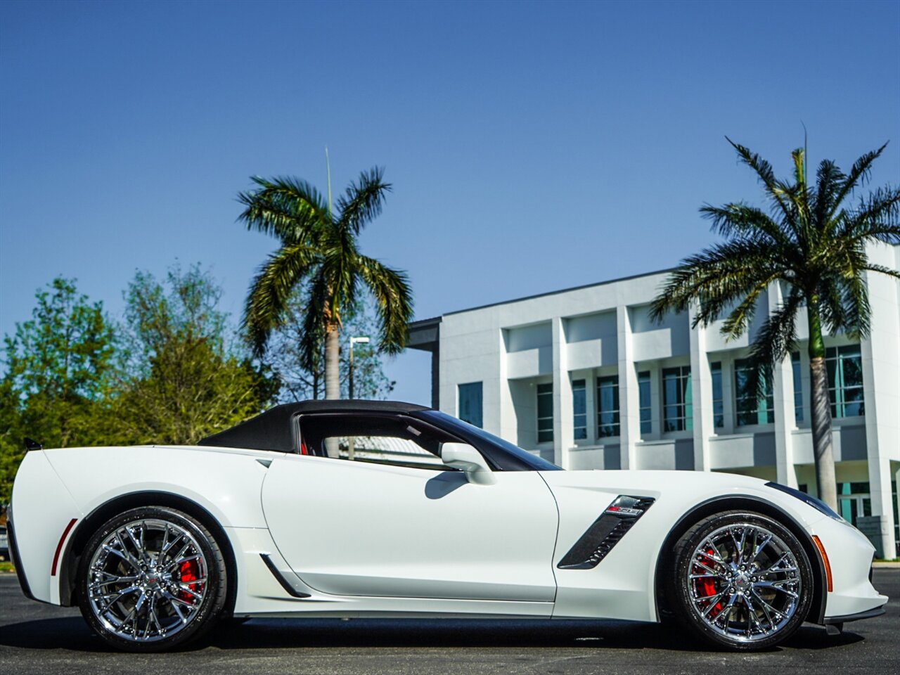 2015 Chevrolet Corvette Z06   - Photo 45 - Bonita Springs, FL 34134