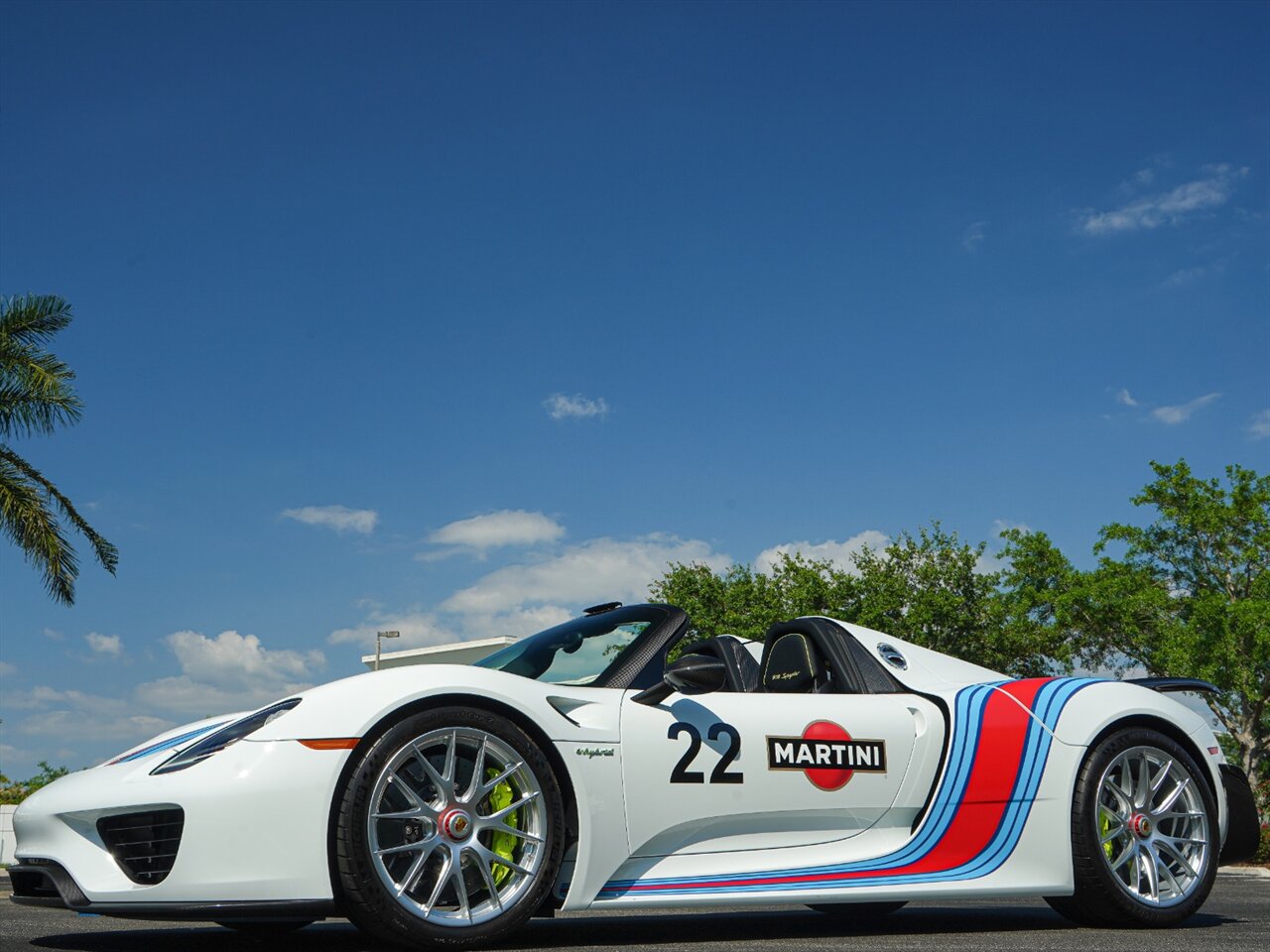 2015 Porsche 918 Spyder   - Photo 49 - Bonita Springs, FL 34134