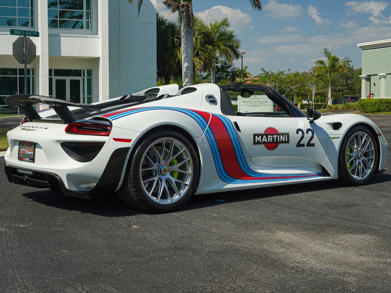 2015 Porsche 918 Spyder   - Photo 34 - Bonita Springs, FL 34134