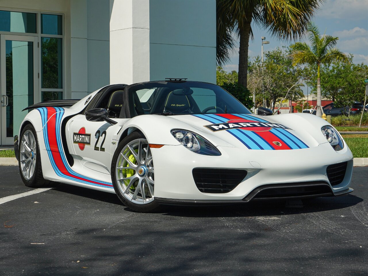 2015 Porsche 918 Spyder   - Photo 53 - Bonita Springs, FL 34134