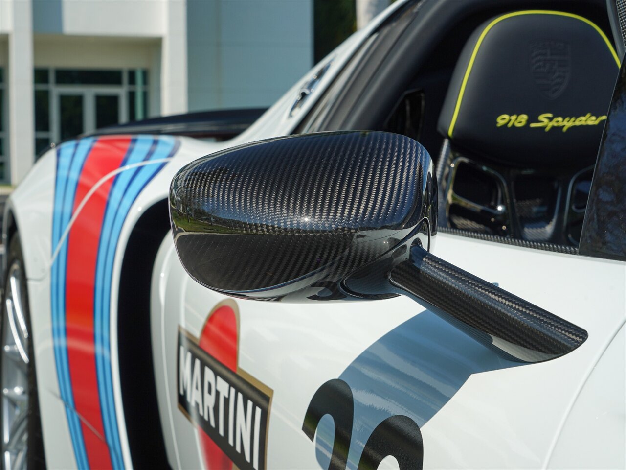 2015 Porsche 918 Spyder   - Photo 11 - Bonita Springs, FL 34134