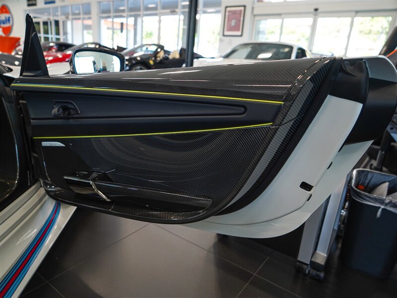 2015 Porsche 918 Spyder - Photo 22 - Bonita Springs, FL 34134