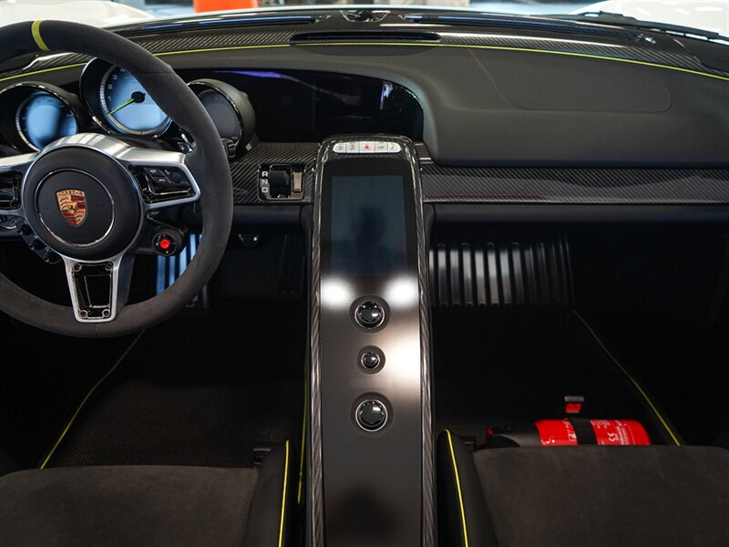 2015 Porsche 918 Spyder - Photo 17 - Bonita Springs, FL 34134