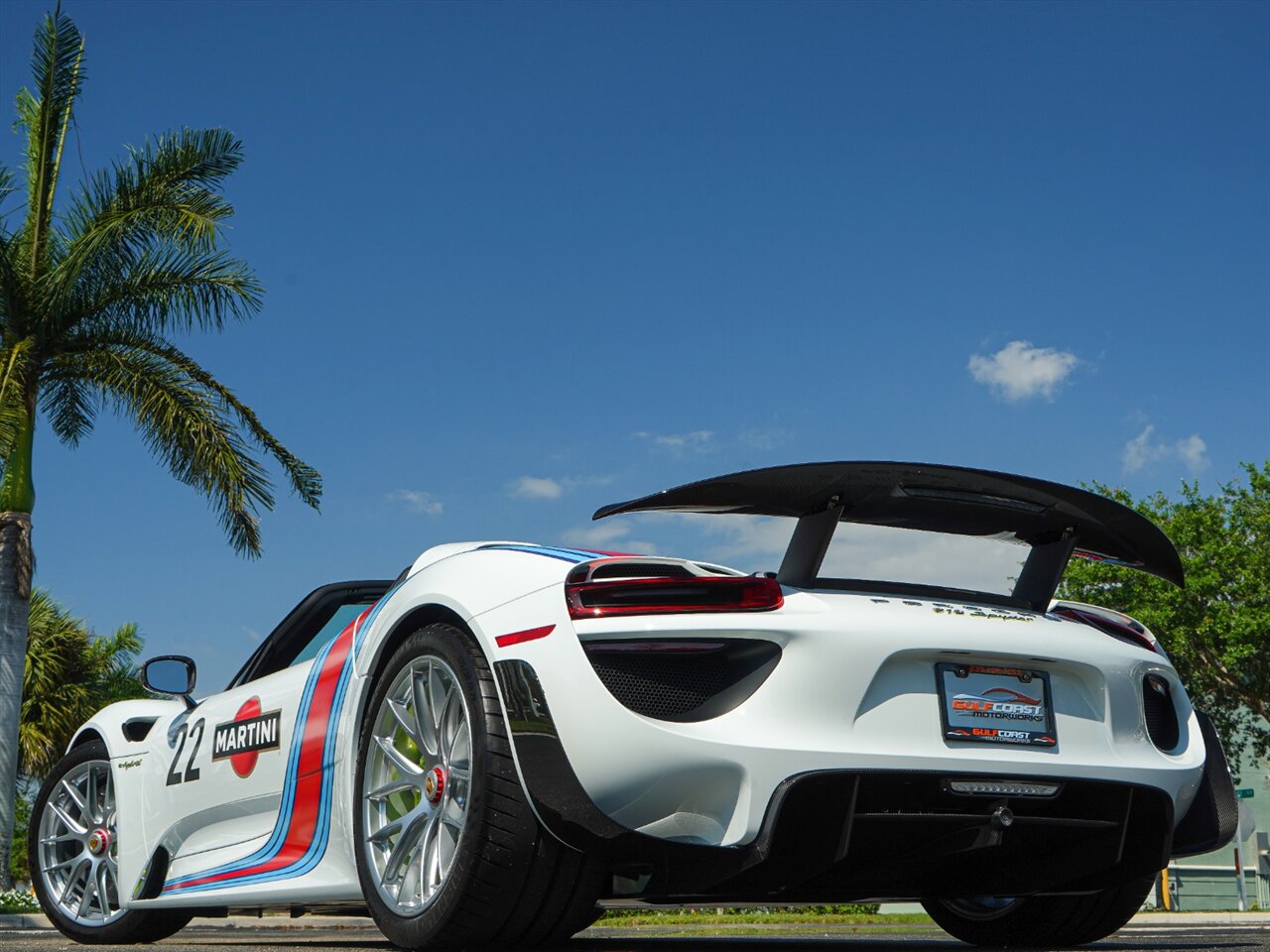 2015 Porsche 918 Spyder   - Photo 44 - Bonita Springs, FL 34134