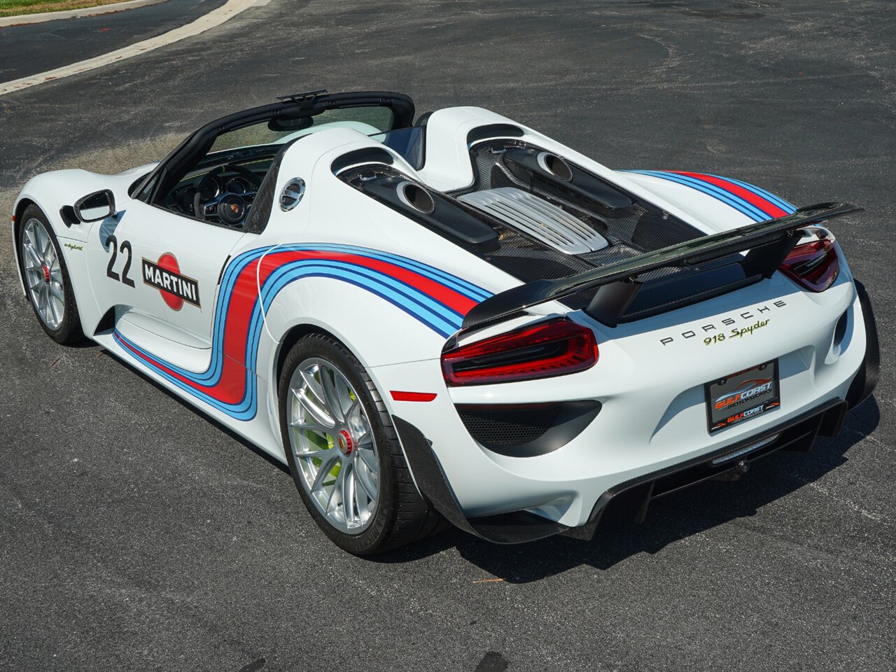 2015 Porsche 918 Spyder   - Photo 40 - Bonita Springs, FL 34134