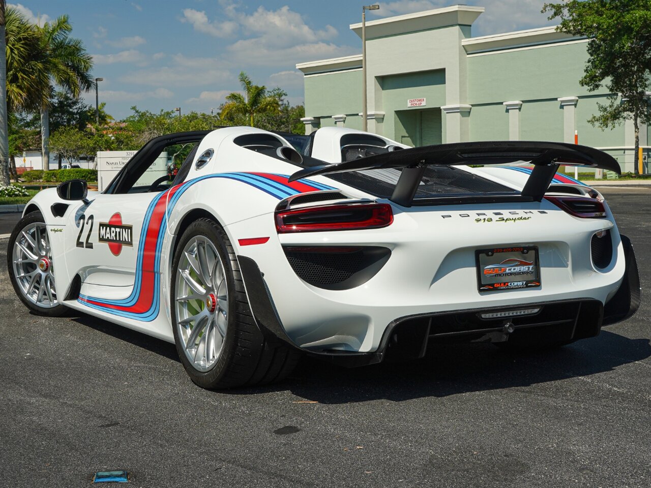 2015 Porsche 918 Spyder   - Photo 43 - Bonita Springs, FL 34134