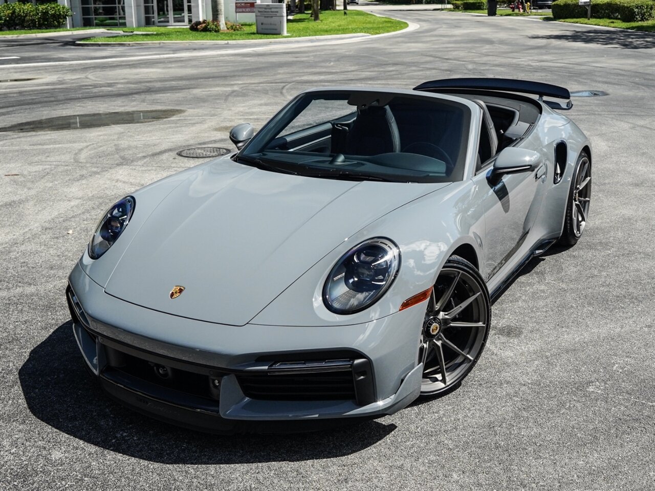 2023 Porsche 911 Turbo   - Photo 9 - Bonita Springs, FL 34134