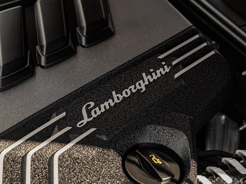 2019 Lamborghini Urus - Photo 40 - Bonita Springs, FL 34134