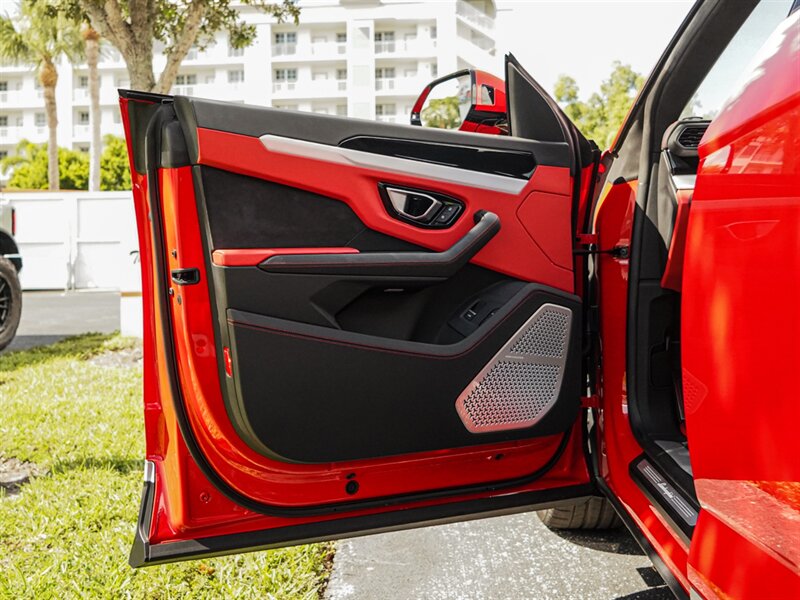 2019 Lamborghini Urus - Photo 19 - Bonita Springs, FL 34134