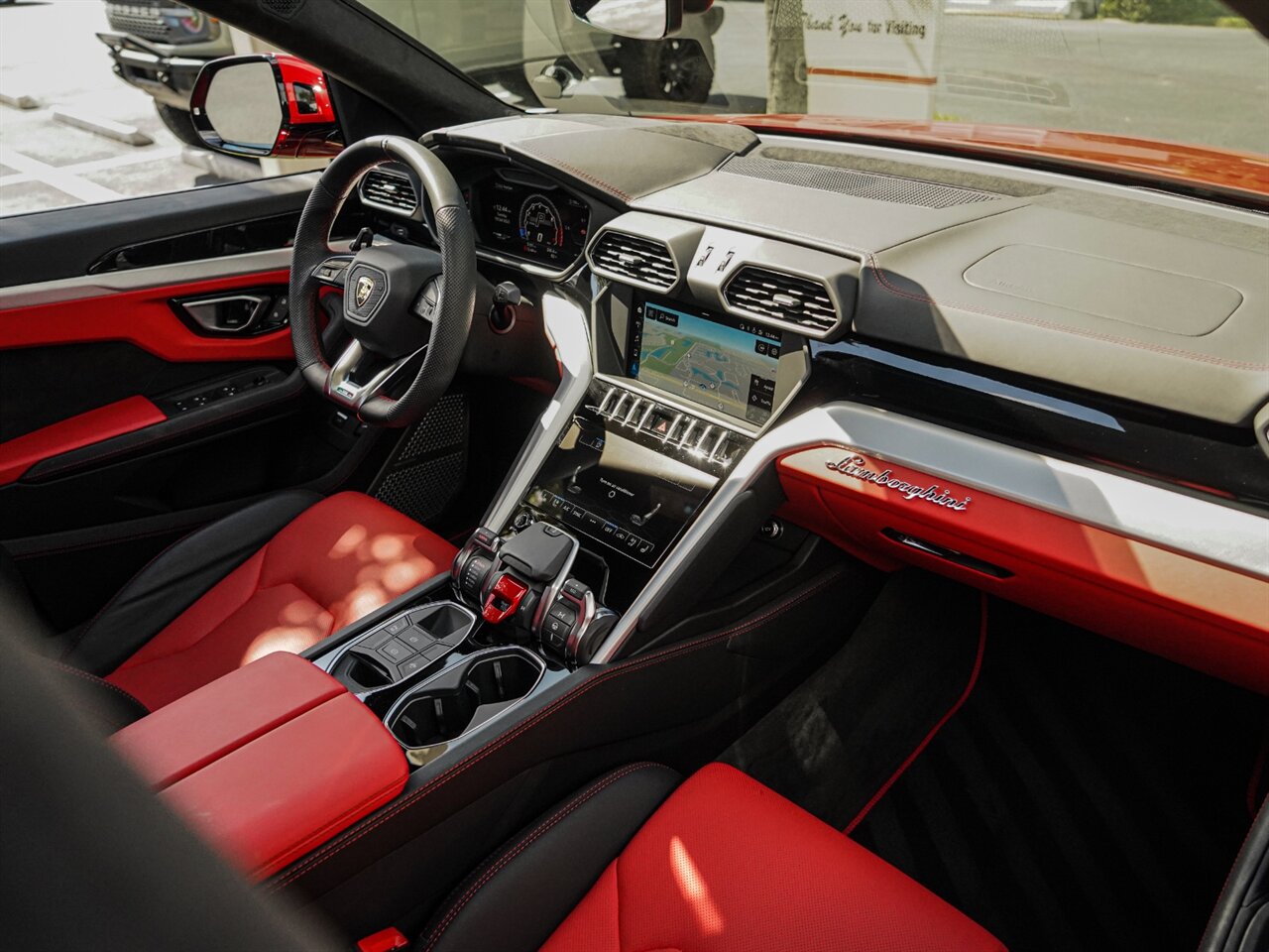 2019 Lamborghini Urus   - Photo 29 - Bonita Springs, FL 34134