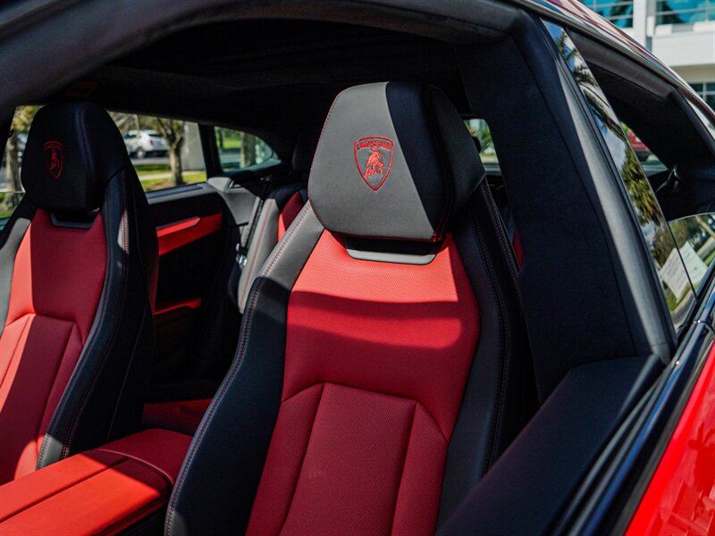 2019 Lamborghini Urus - Photo 8 - Bonita Springs, FL 34134