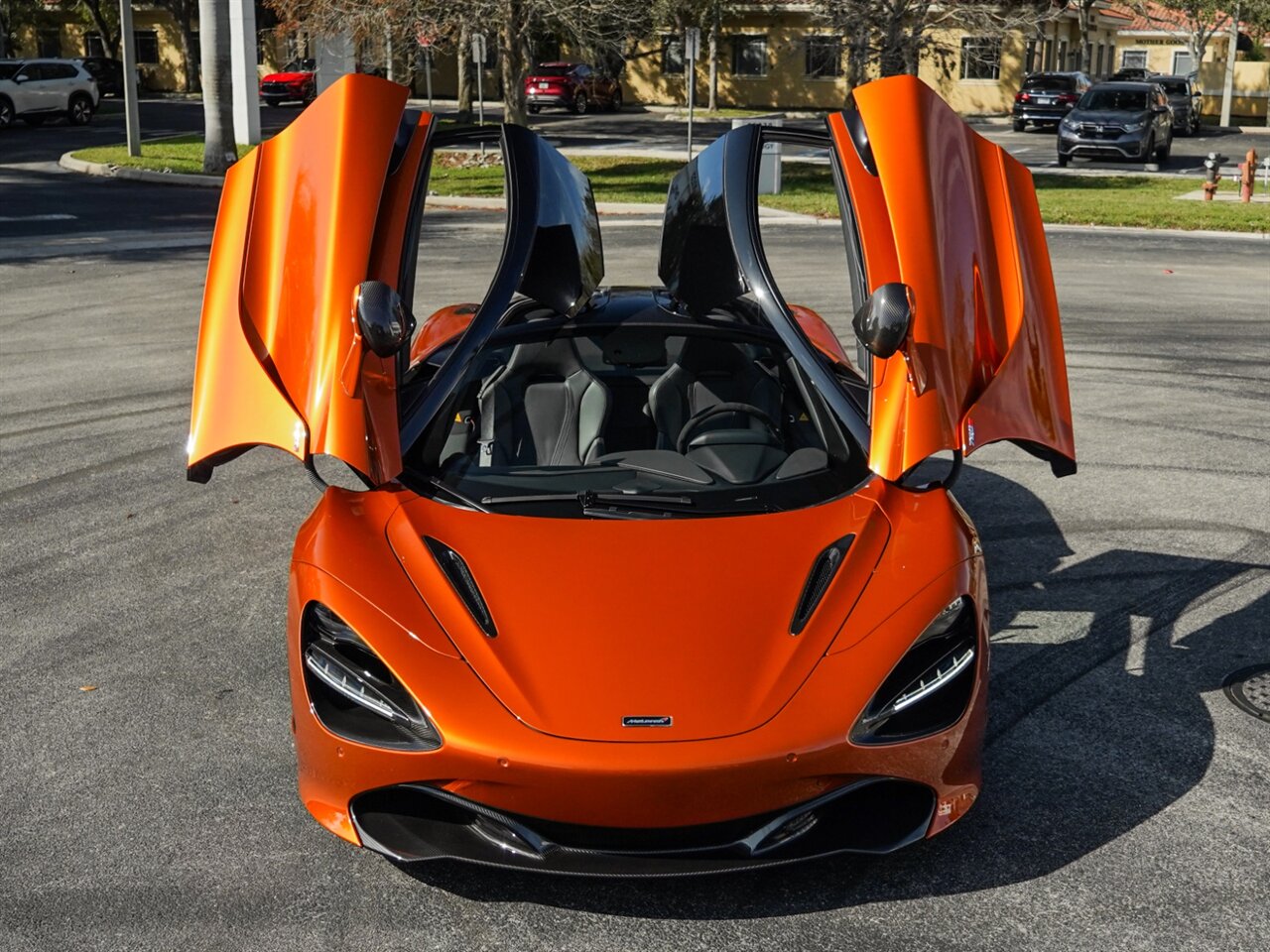 2018 McLaren 720S Luxury   - Photo 7 - Bonita Springs, FL 34134